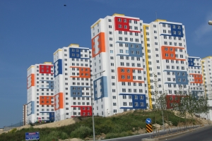 HADIMKÖY VEFA KONUTLARINDA KİRALIK LÜKS DAİRE