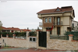 OSMANLI KONAKLARINDA SATILIK VİLLA